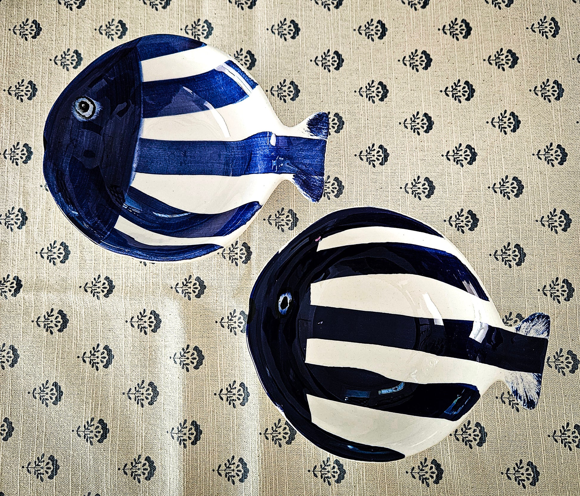 Ceramic fish plates - Pair