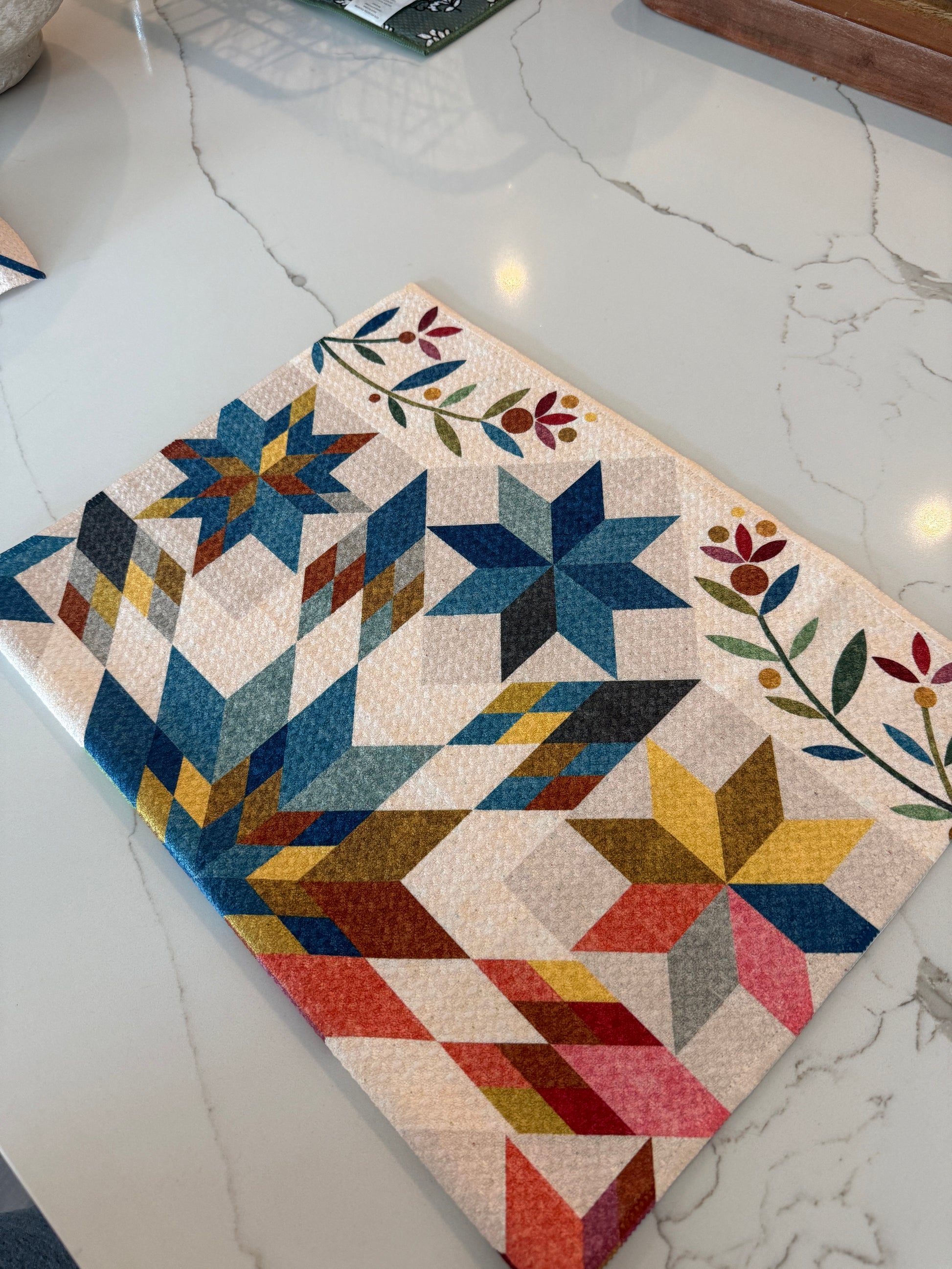 Geometric Quilt Print Kitchen Towel