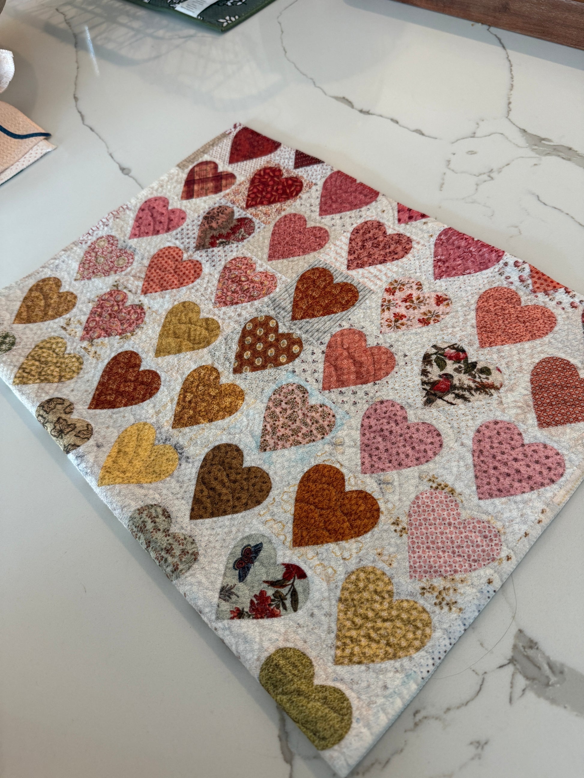 Heart Print Quilt Effect Kitchen Towel
