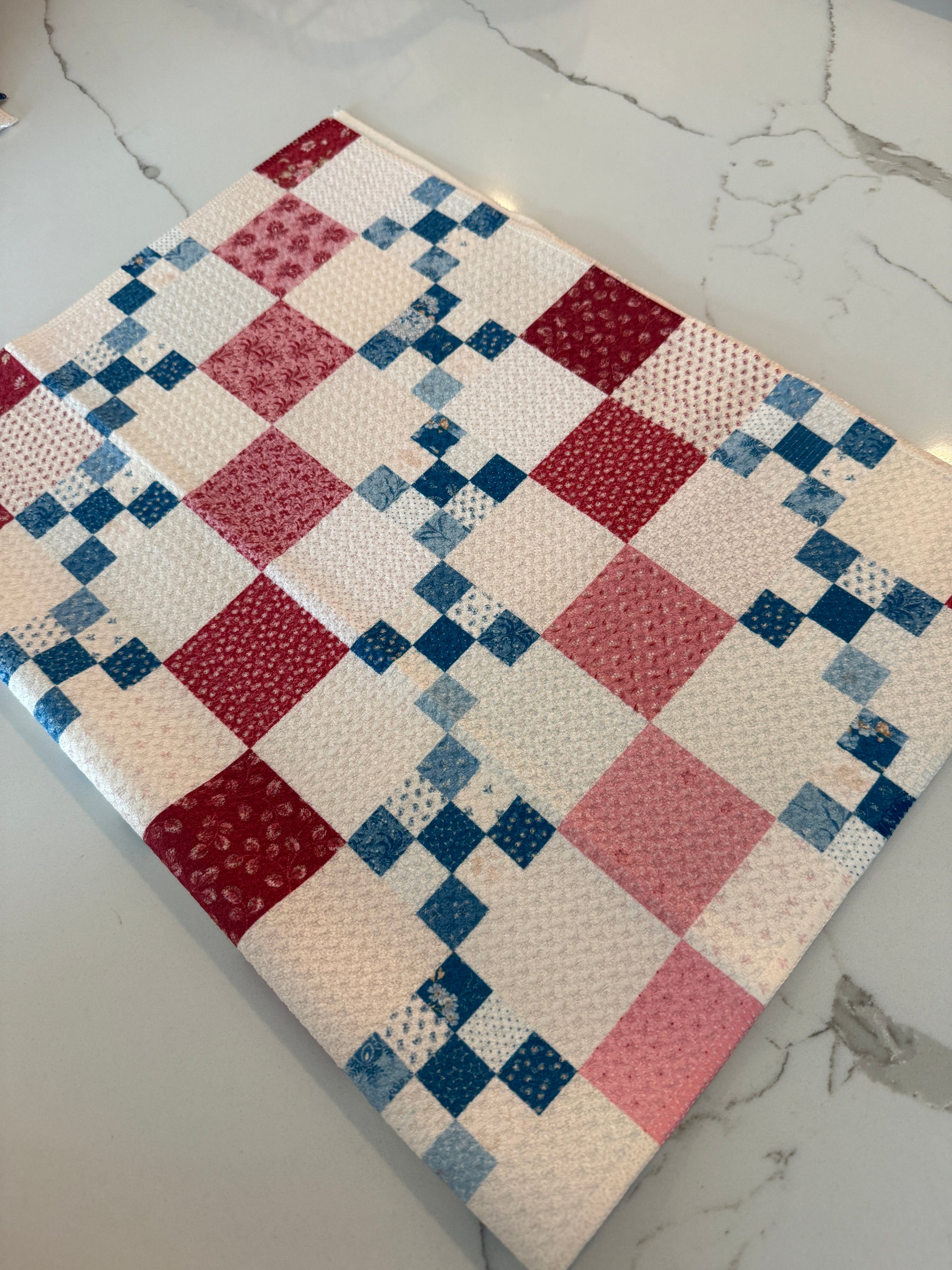 Geometric Quilt Print Kitchen Towel